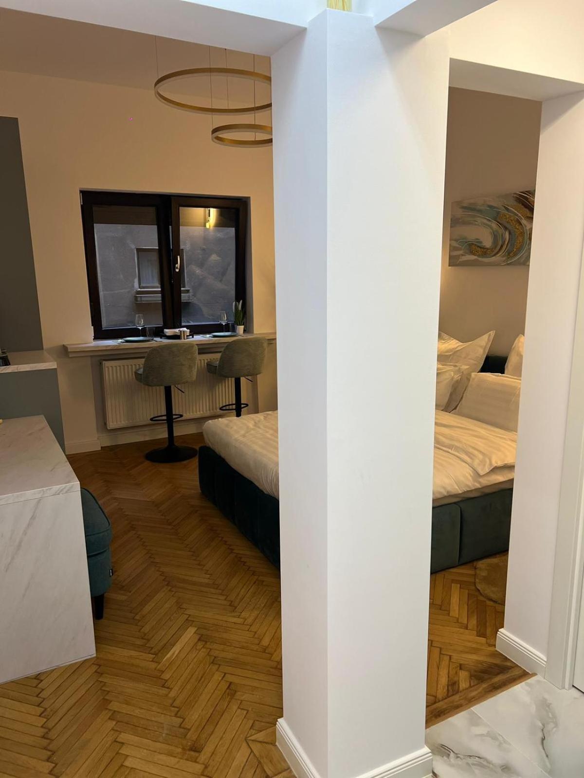 Style Central Bucureşti Ngoại thất bức ảnh
